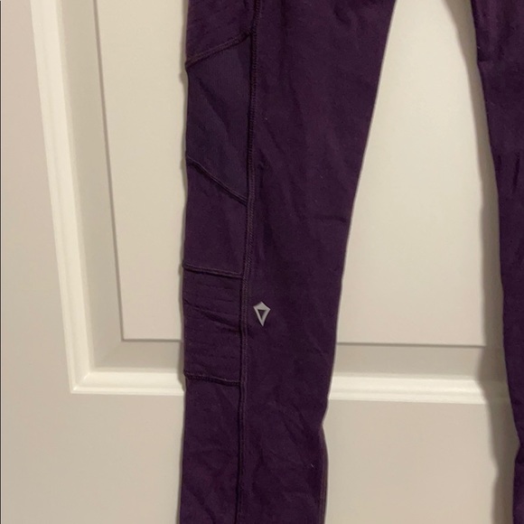 Leggings - Picture 2 of 3